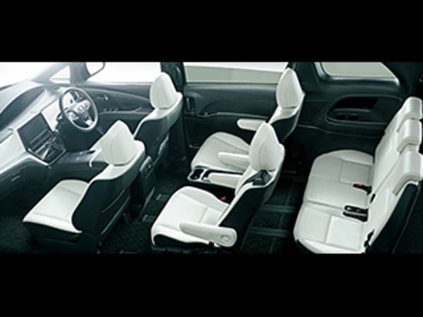 画像出典: http://toyota.jp/estima/gallery/