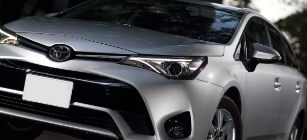 avensis_img011