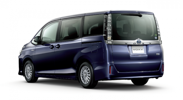 新型 トヨタ ヴォクシーハイブリッド2016年スペックまとめ!