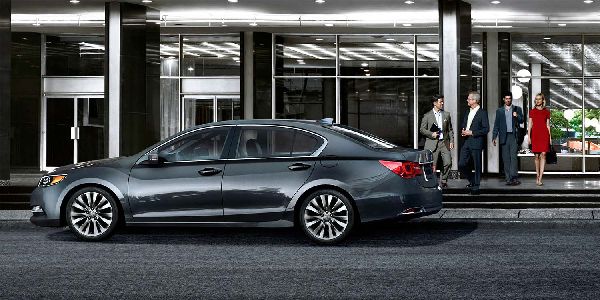 2016-rlx-exterior-with-technology-package-in-graphite-luster-metallic-building-entrance-8