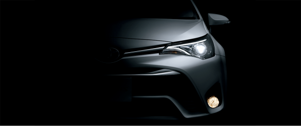carlineup_avensis_top_2_05_pc1